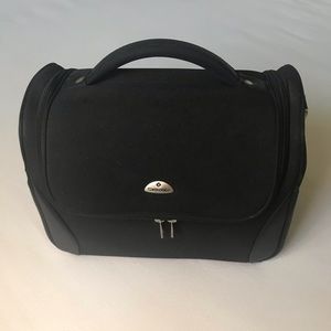 Samsonite travel bag